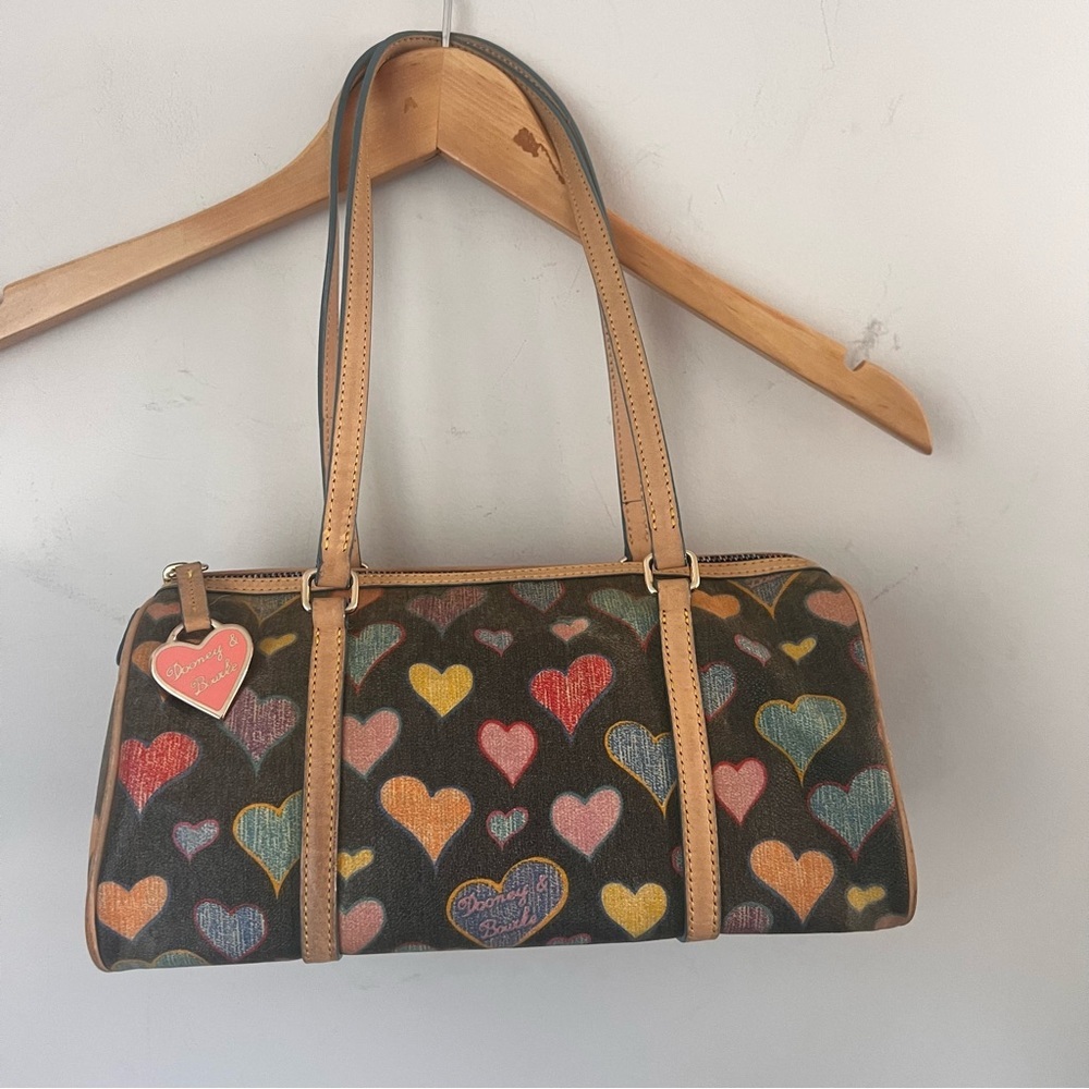 Vintage Y2K Womens Dooney and Bourke purse barrel Hearts